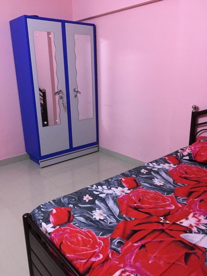 Galaxy Apartment Мумбаи Экстерьер фото