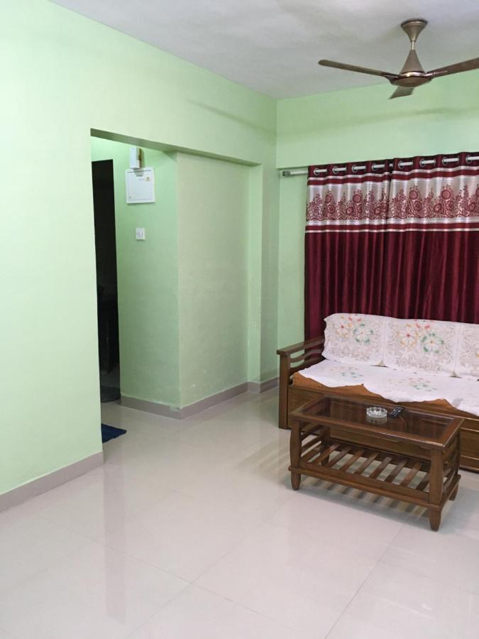 Galaxy Apartment Мумбаи Экстерьер фото