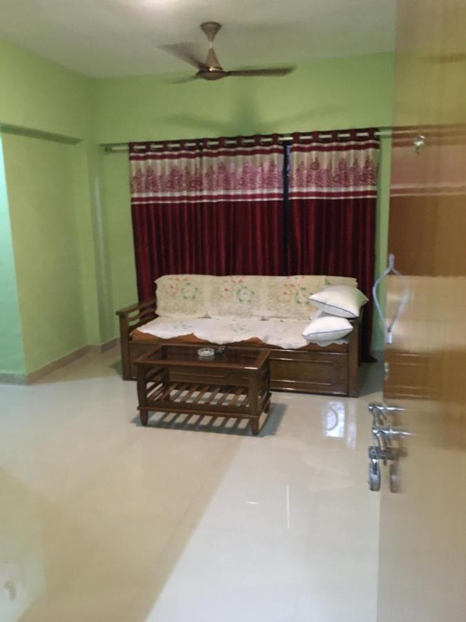 Galaxy Apartment Мумбаи Экстерьер фото