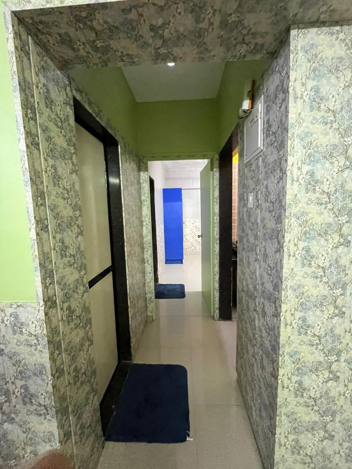 Galaxy Apartment Мумбаи Экстерьер фото